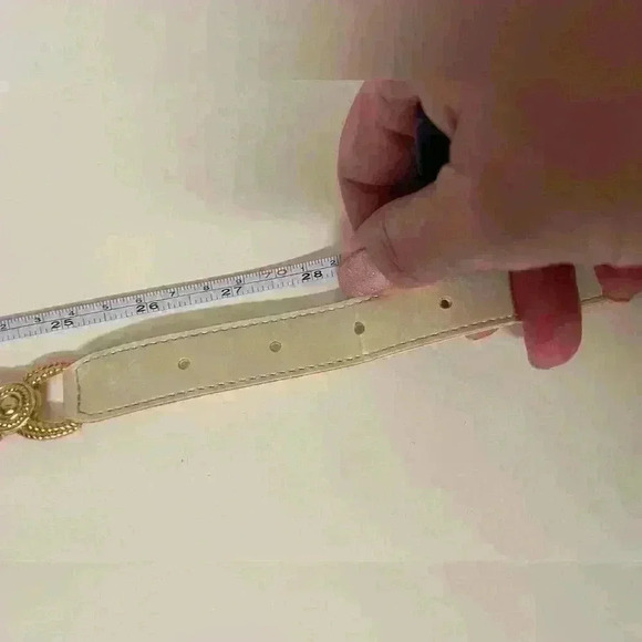 Vintage Women’s Pearl Color‎ Thin Belt Size 29 - Picture 8 of 8